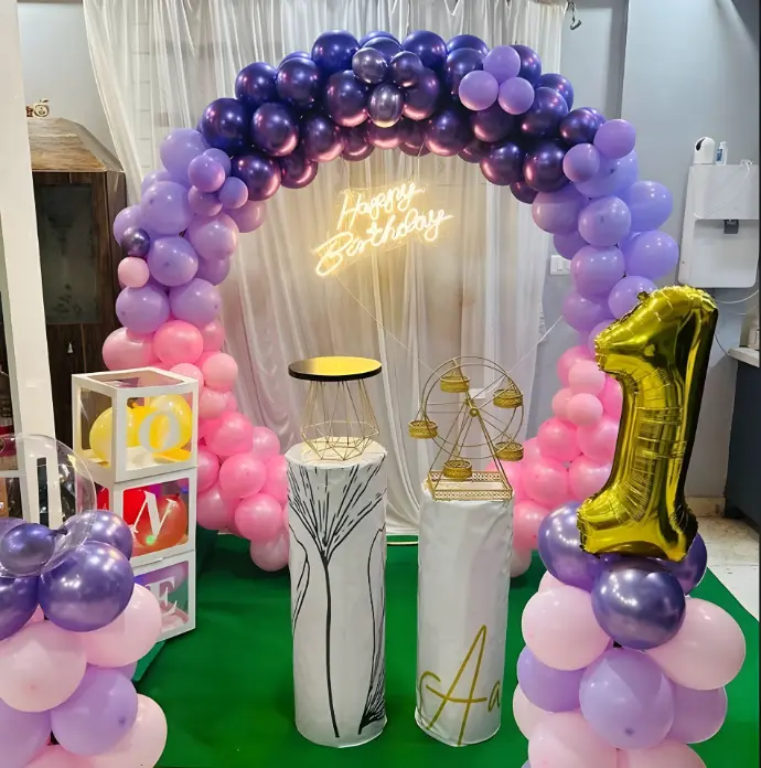 Ring birthday balloon decoration in Bengaluru.